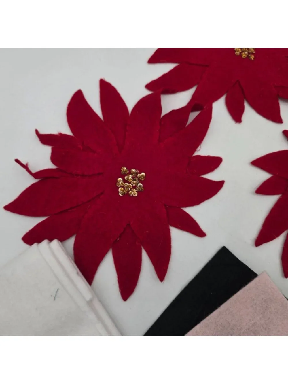 Christmas Craft Felt Sheets & Red Poinsettia Cutouts Assorted Colors Holiday - Picture 8 of 8